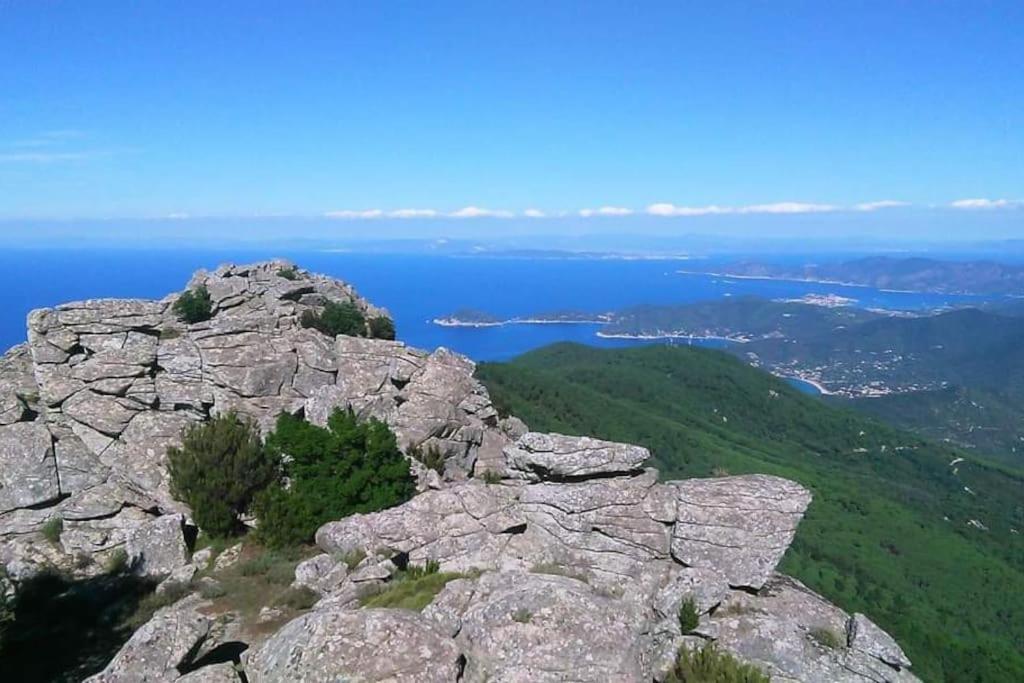 Casa Vacanze Il Pastore Tedesco Portoferraio Luaran gambar